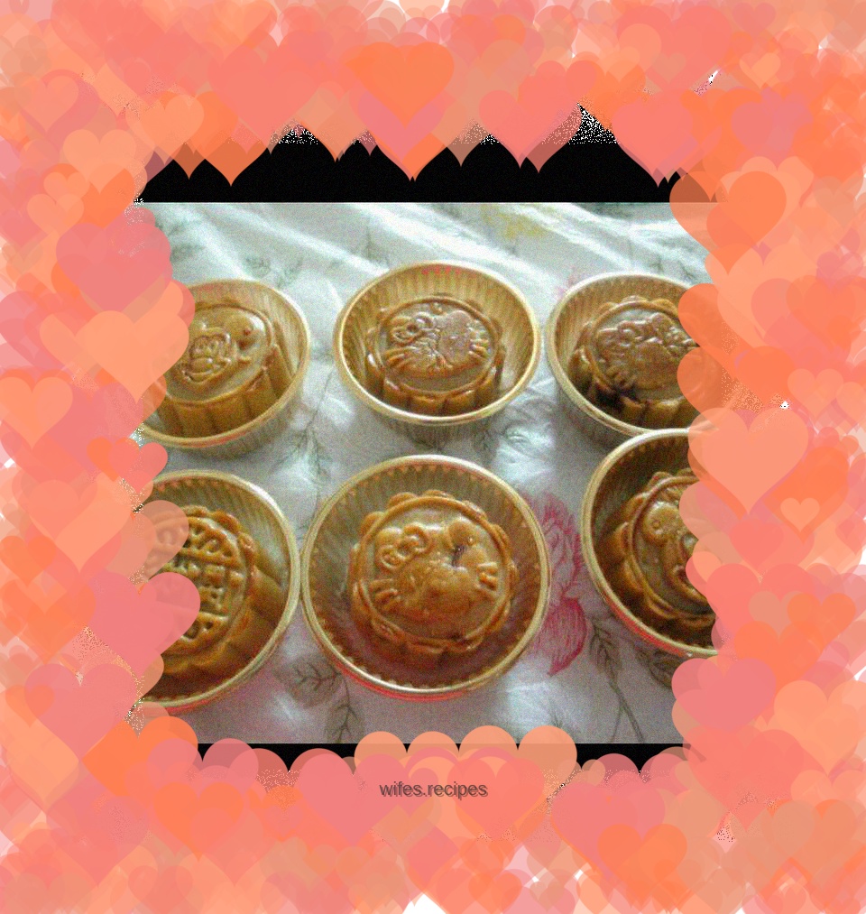 Lotus Egg Yolk Mooncake