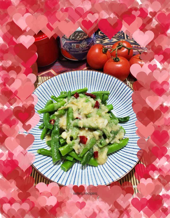 Green beans poured with fermented bean curd sauce