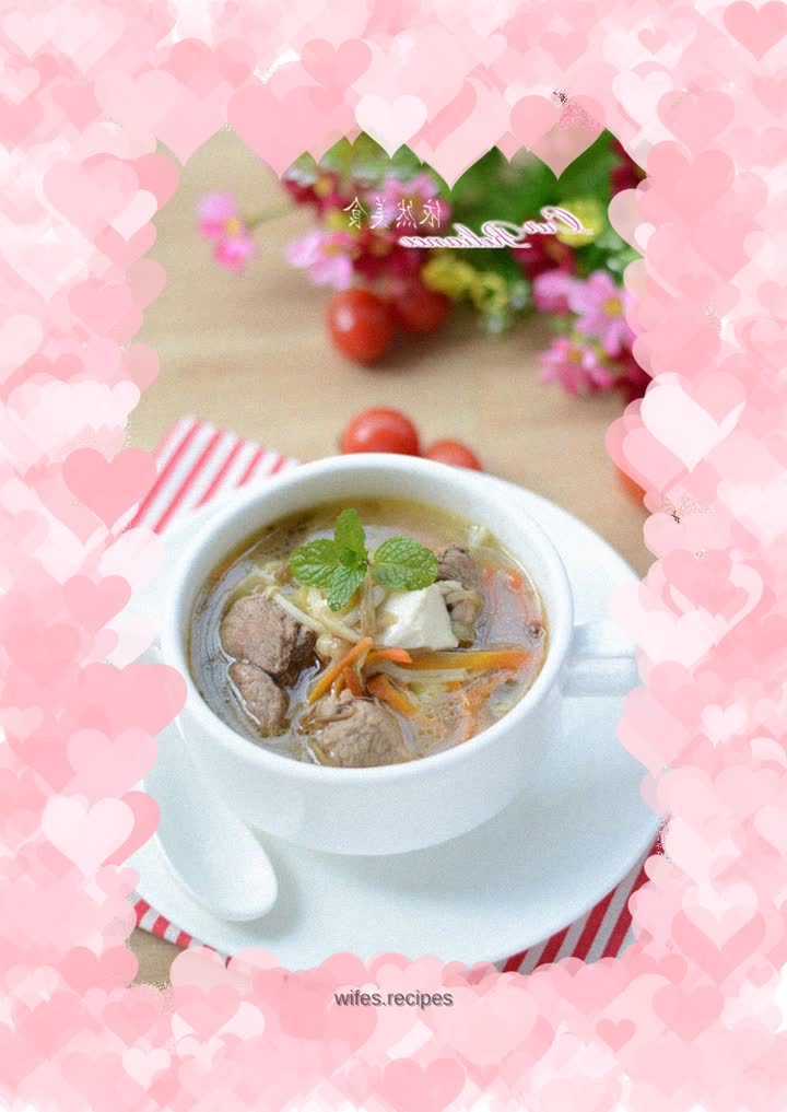 [Fresh fish and mutton stewed in a casserole]---You also need to replenish your food during the winter solstice