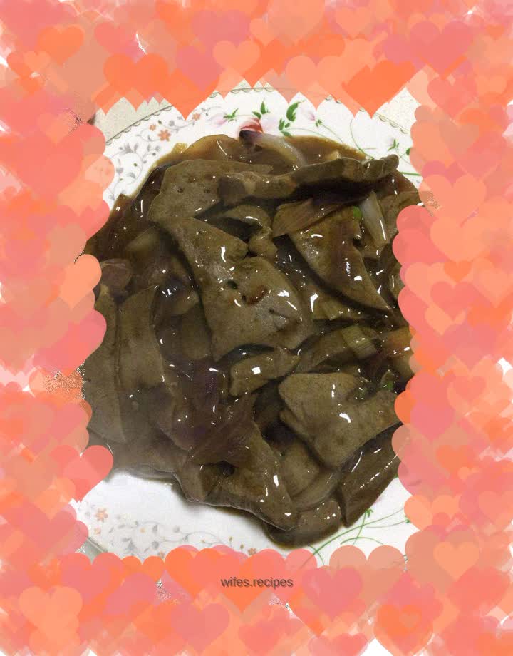 Fried pork liver with onions