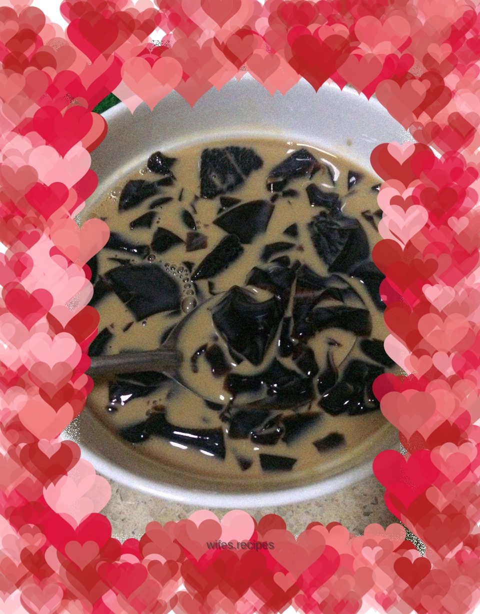 Milk Tea with Burnt Grass Grass