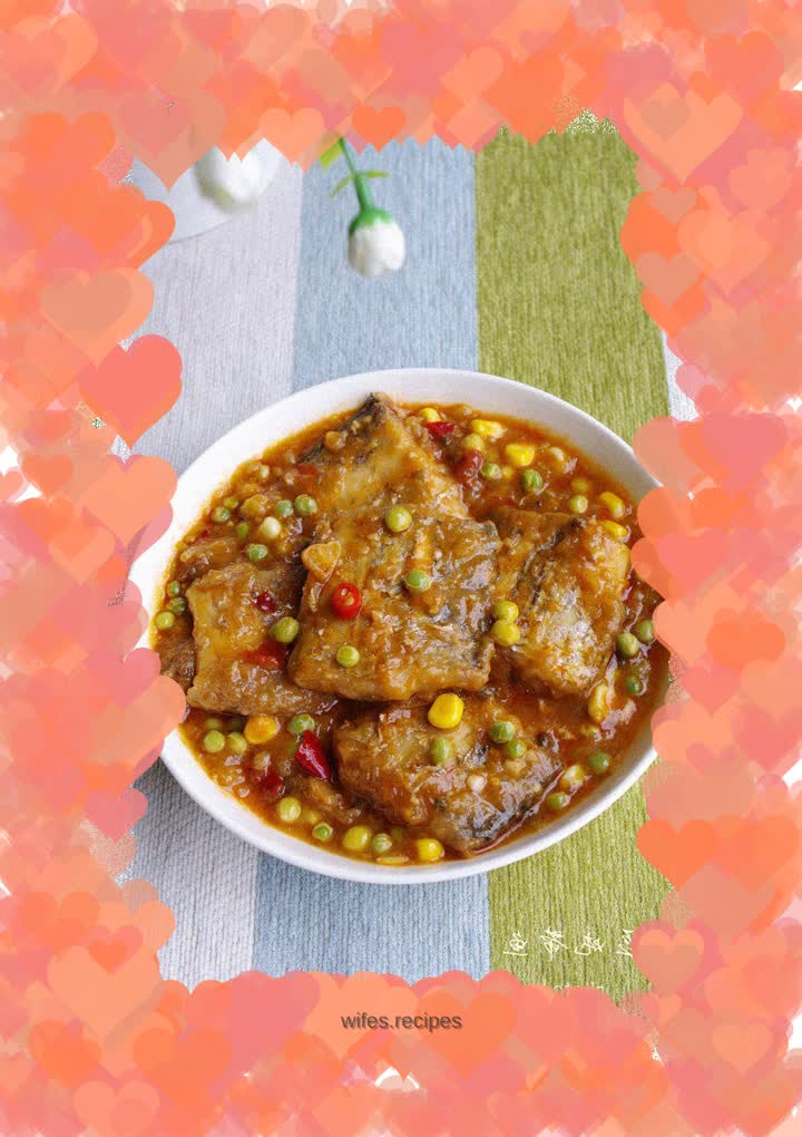 [A delicacy belonging to hairtail] Stewed hairtail with peas