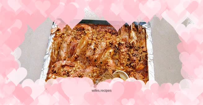 Delicious grilled shrimp with enoki mushrooms