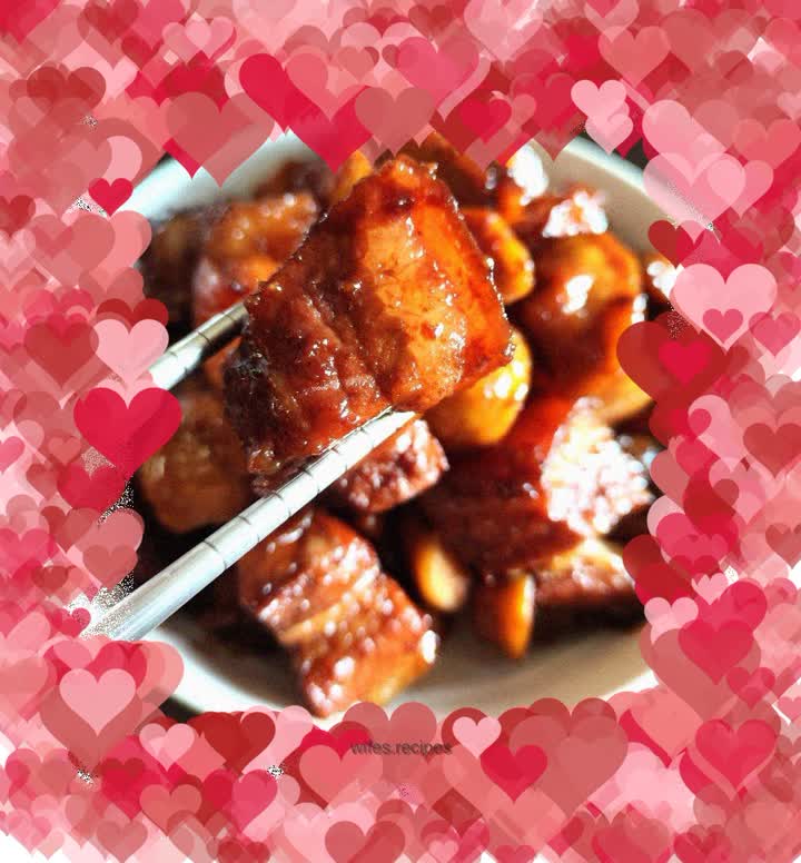 Chestnut Braised Pork Belly