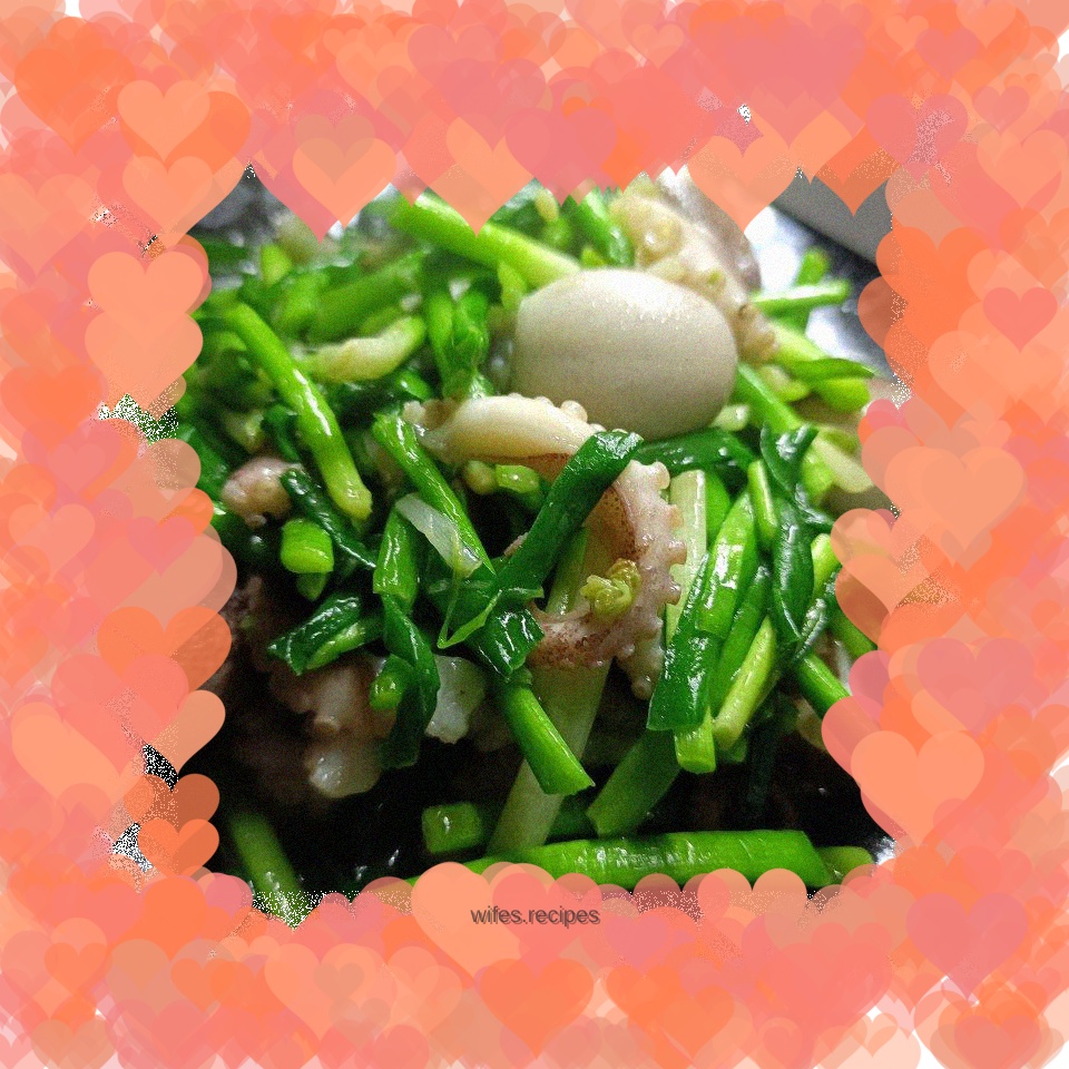 Stir-fried octopus with chives