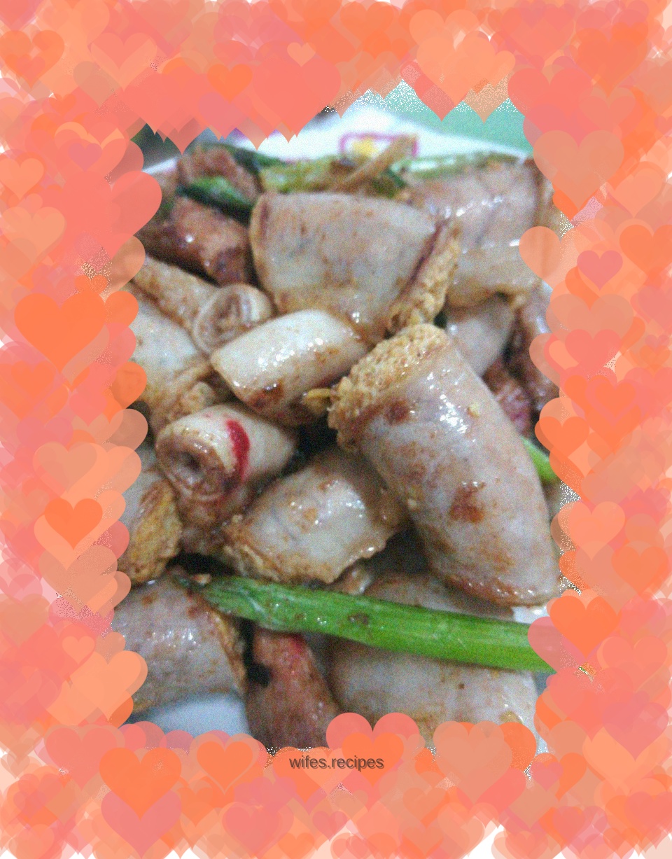 Stir-fried Stuffed Small Intestine with Lean Meat