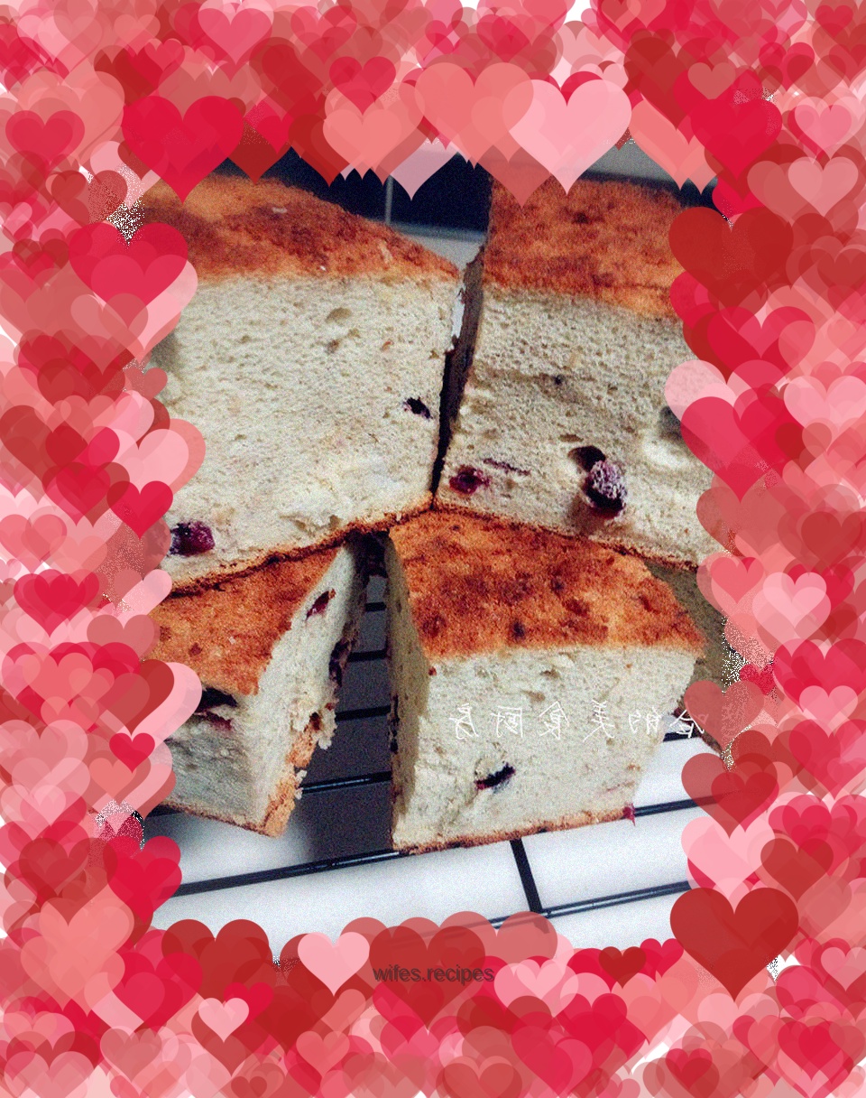 Banana whole wheat chiffon cake