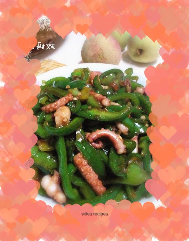 Fried octopus with green pepper