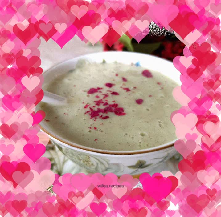 Kiwi grape milkshake