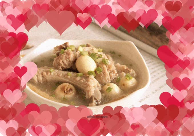 Lotus seed and pork ribs soup that is hydrating and replenishing, refreshing and calming (simple and quick version)