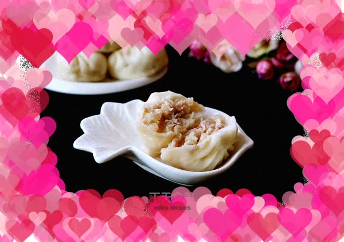 Watermelon rind and meat stuffed buns