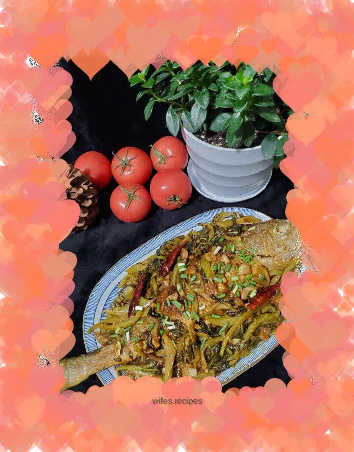 Braised yellow croaker with pickled cabbage