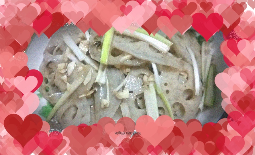 Sweet and sour lotus root—nourishing health in autumn