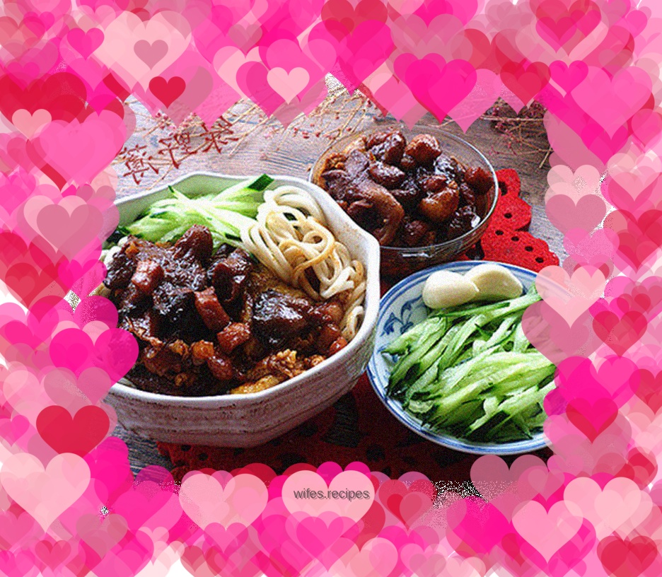 Mushroom Pork Fried Noodles