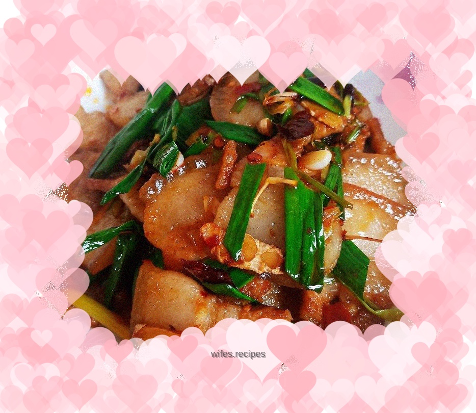 Twice-cooked pork with garlic sprouts