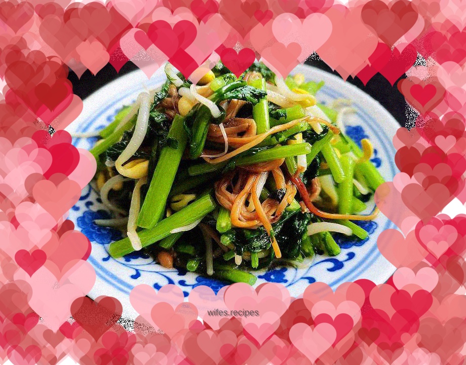 Soybean sprouts, enoki mushrooms and chrysanthemum
