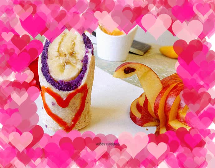 Purple sweet potato banana roll