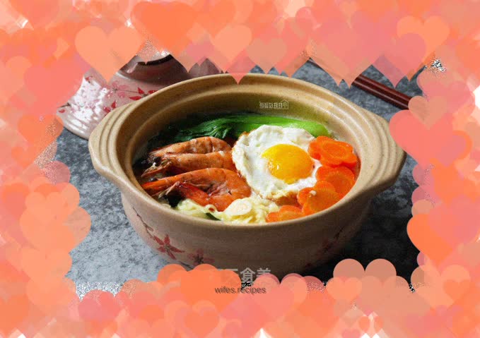 Milk boiled instant noodles