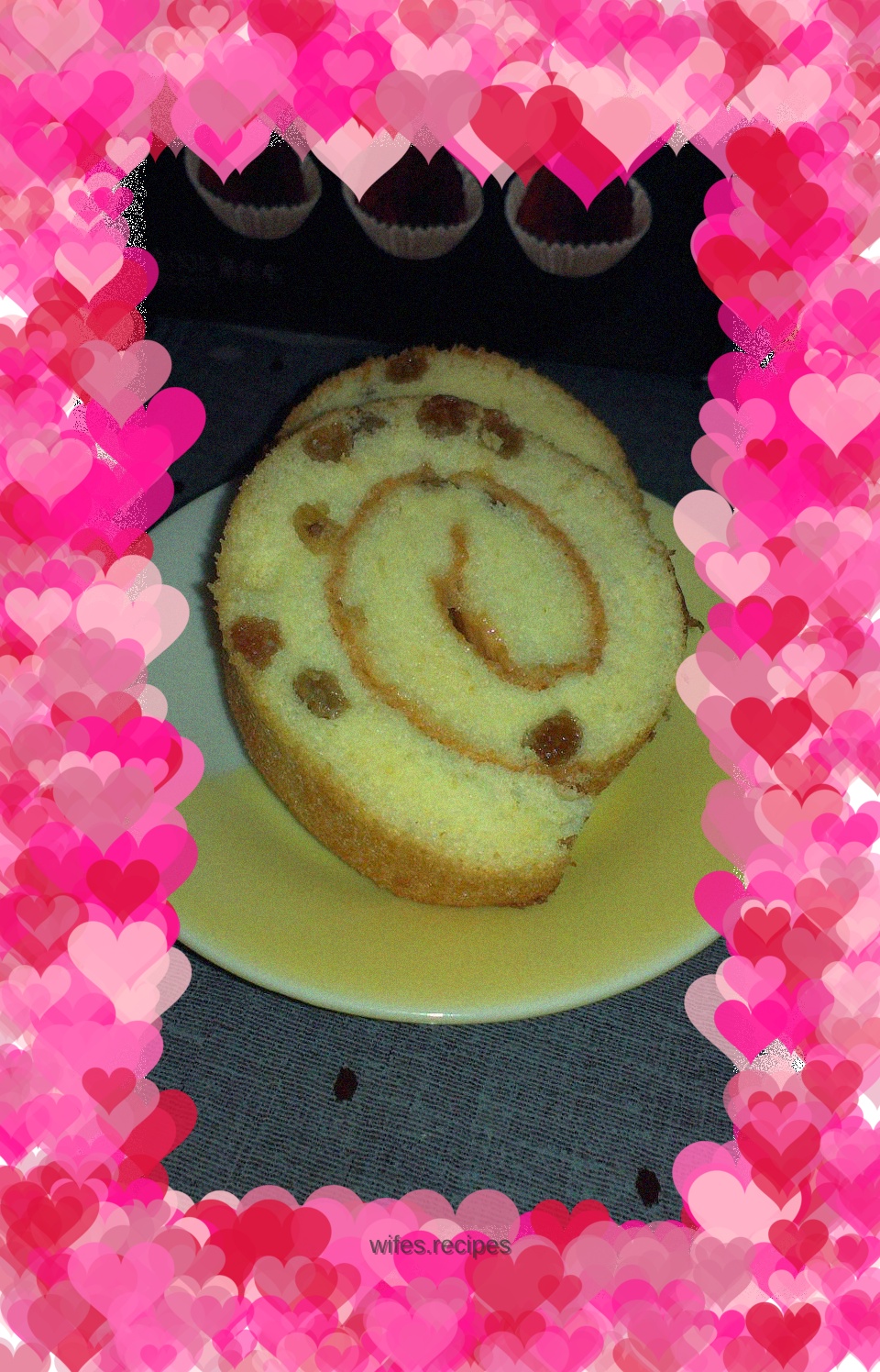 Milk raisin chiffon cake roll