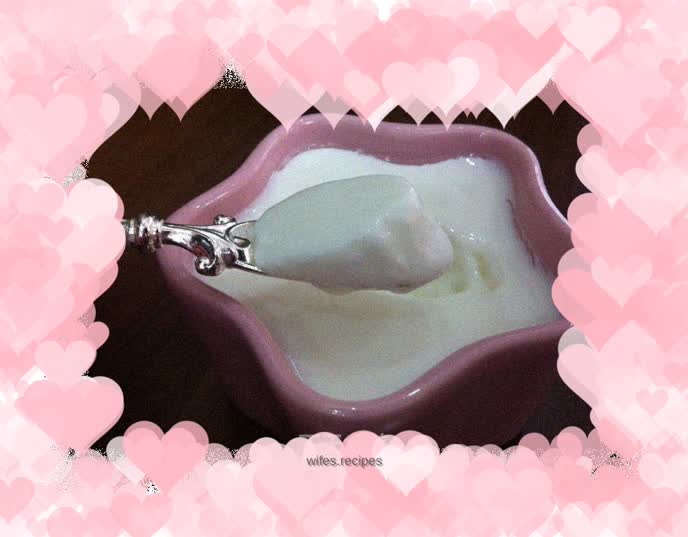 Homemade yogurt (bread machine version)