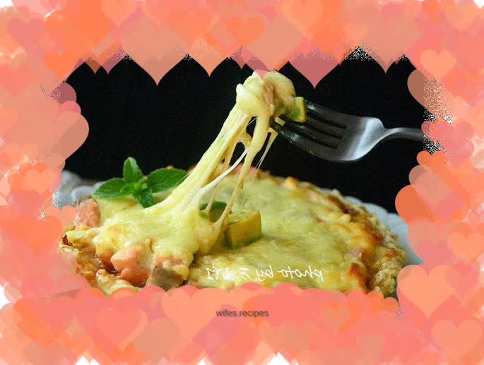 Salmon shredded potato pizza