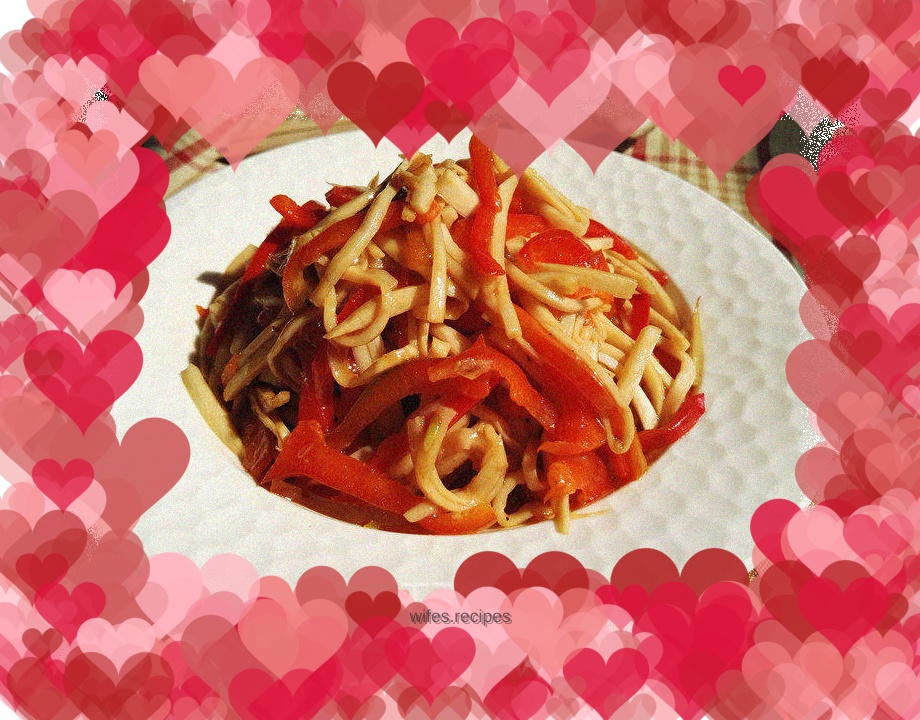 Red pepper and king oyster mushroom