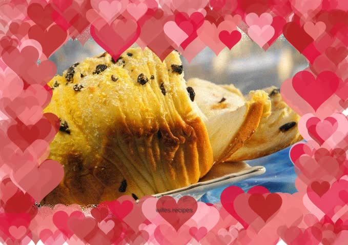 Thousand-layer Coconut Blackcurrant Toast