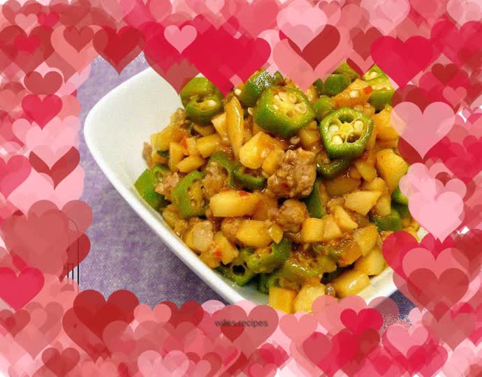 Stir-fried okra with fish-flavored water chestnuts