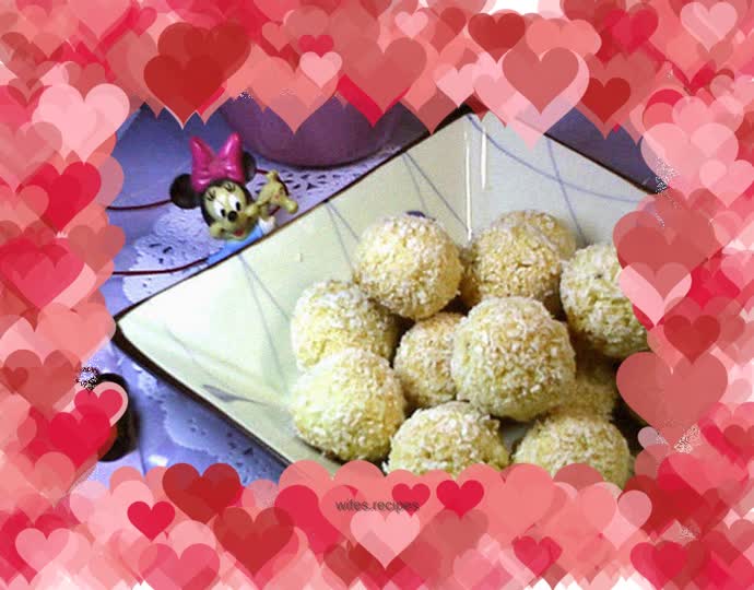 Protein and Coconut Balls