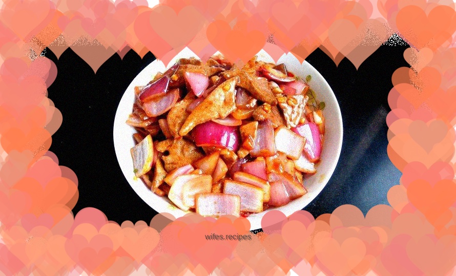 Fried liver with onions