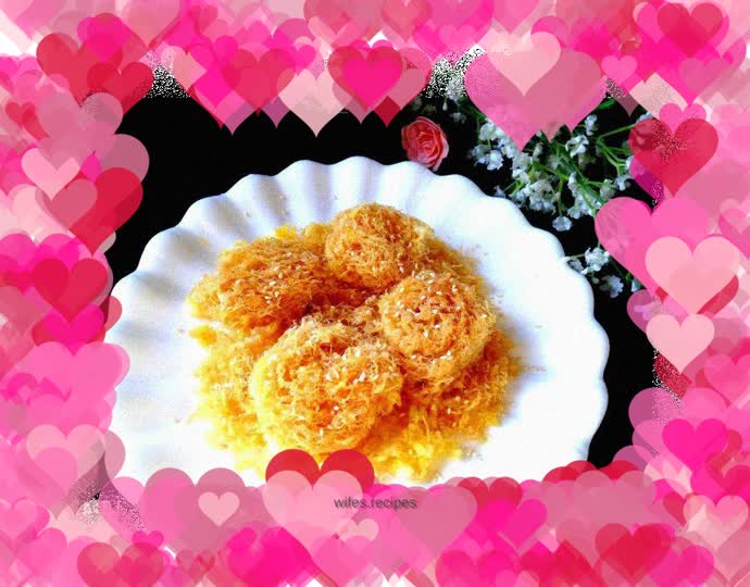 Golden crispy yellow cabbage