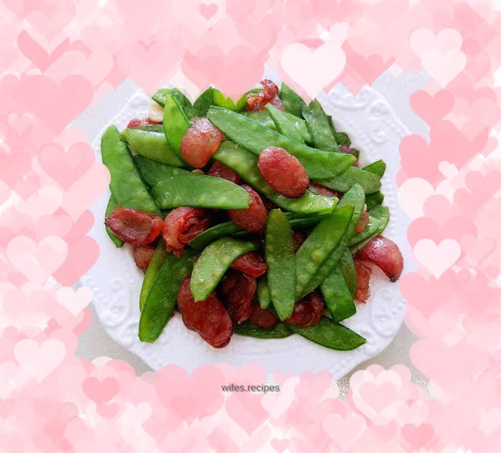 Sautéed Snow Peas with Sausage