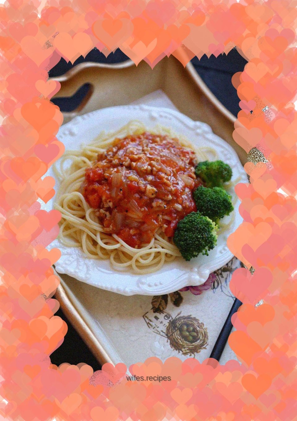 Spaghetti with Tomato Bolognese Sauce