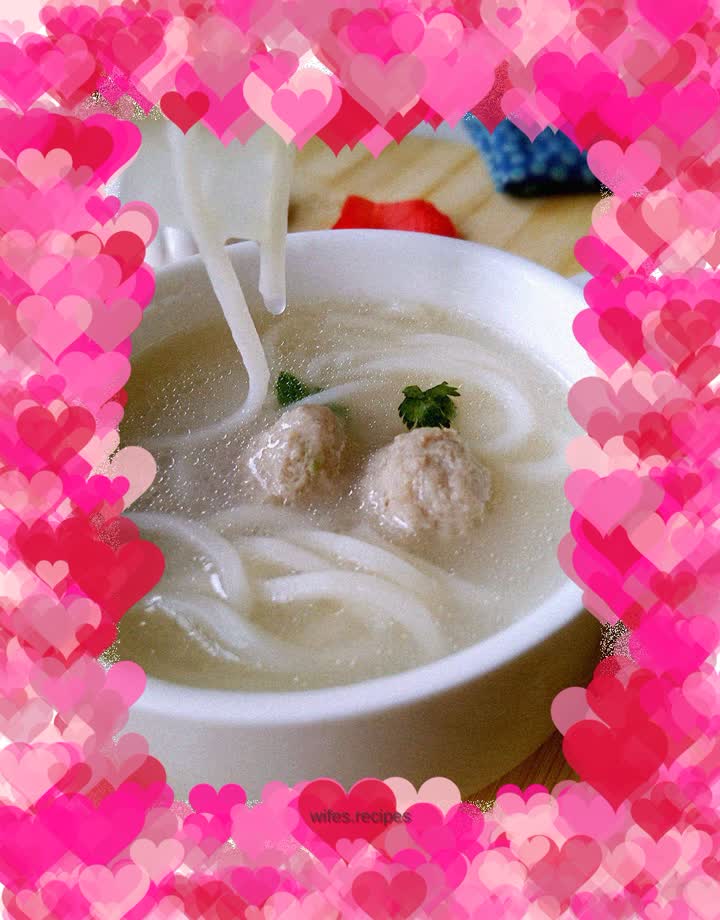 Winter Melon and Meatball Noodles