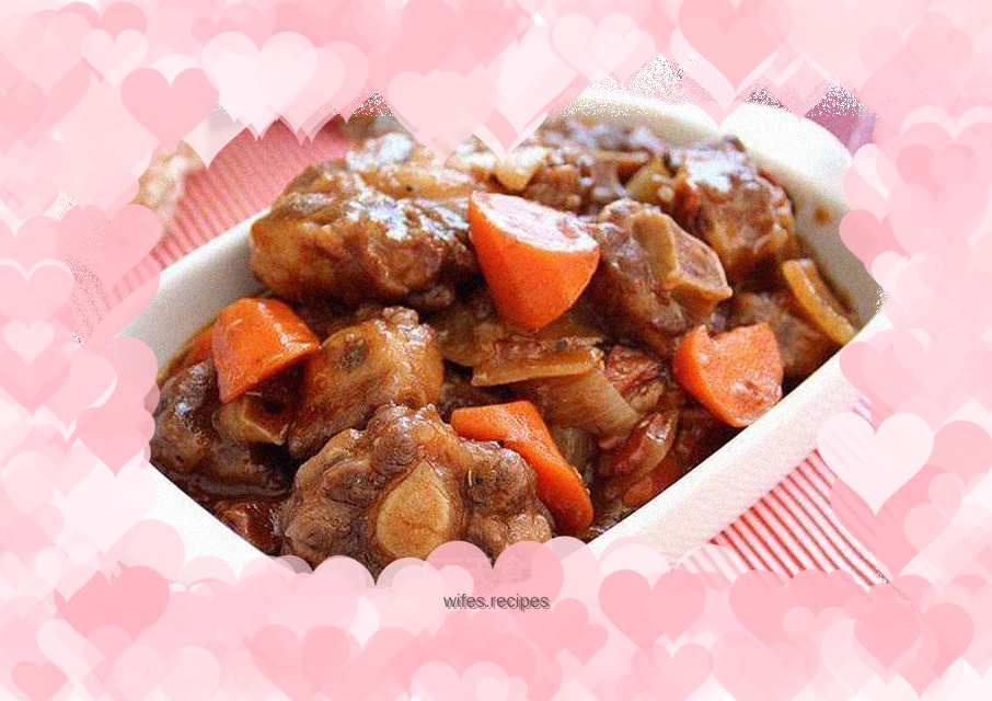 Oxtail braised in red wine