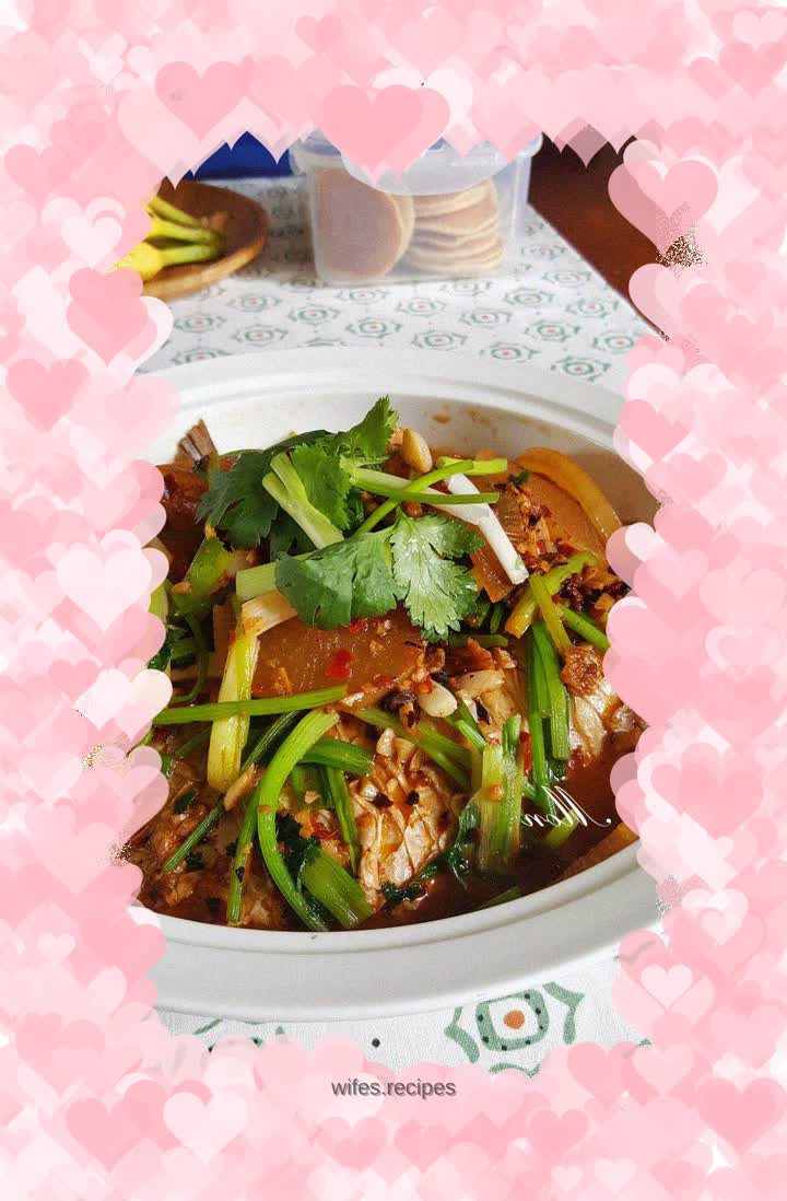 Braised grass carp with radish