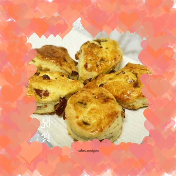 Red dates and hawthorn scones