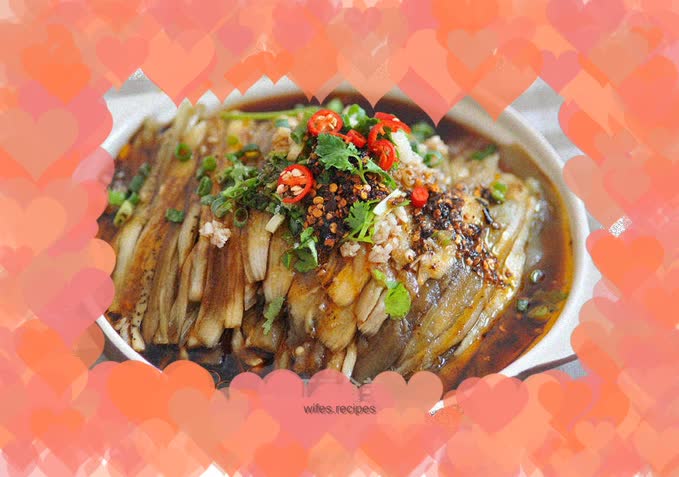 Spicy and sour eggplant