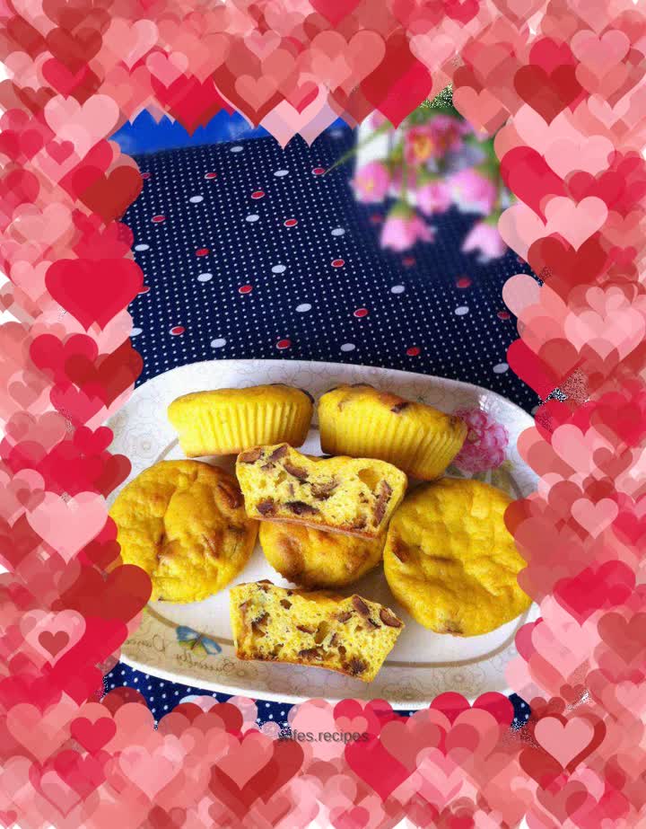 Sugar-free and oil-free pumpkin muffins