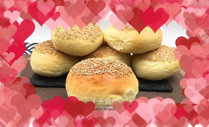 The soft burger embryo is soft and elastic, with a rich milky and sesame flavor in the mouth.