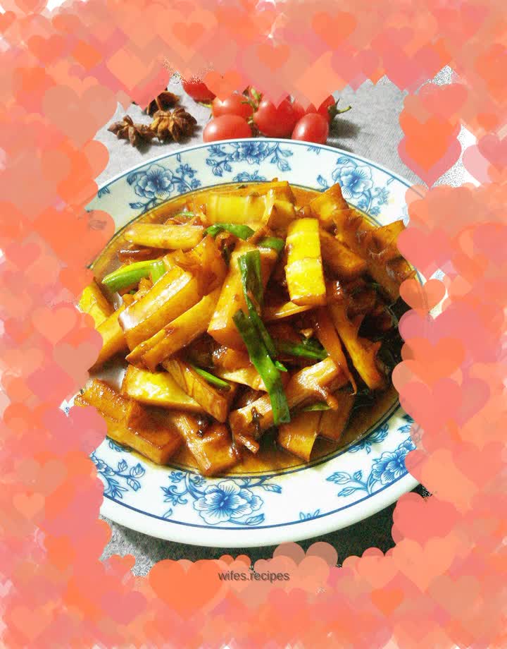 Braised spring bamboo shoots in oil