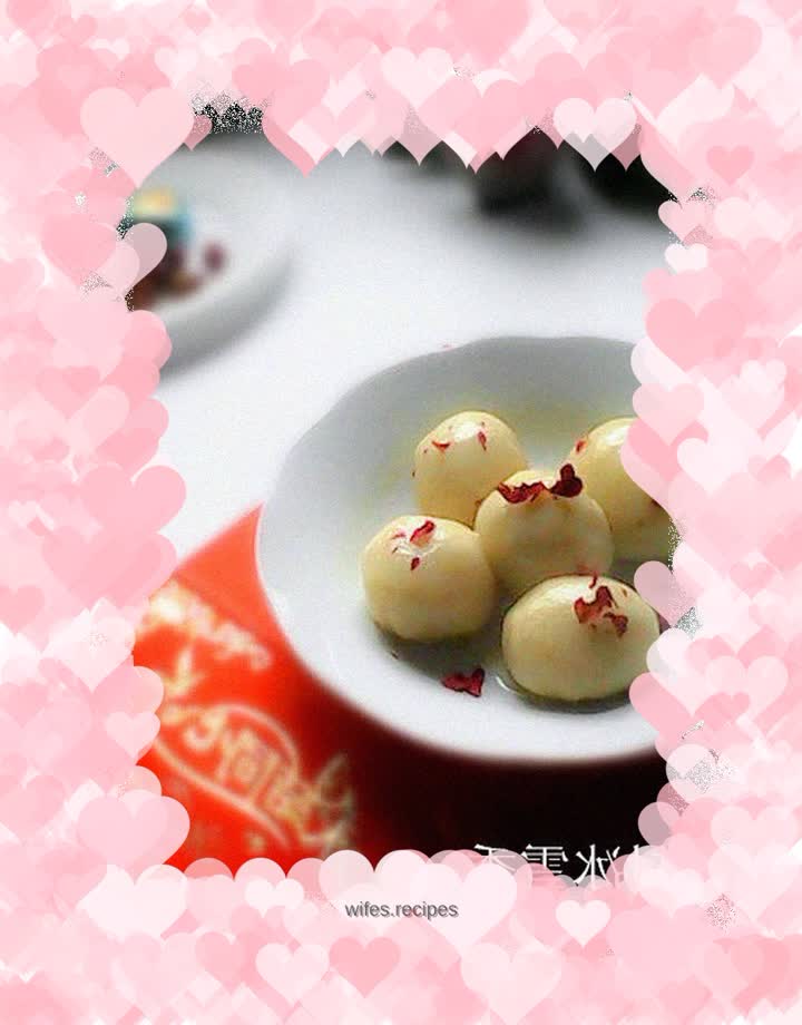 Tangyuan with rose filling