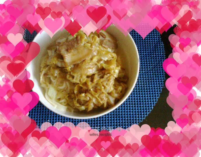 Hand-rolled noodles with stir-fried cabbage