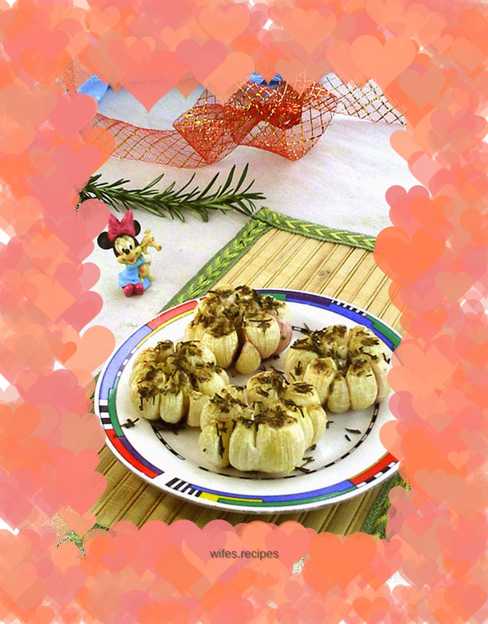 Rosemary Roasted Garlic
