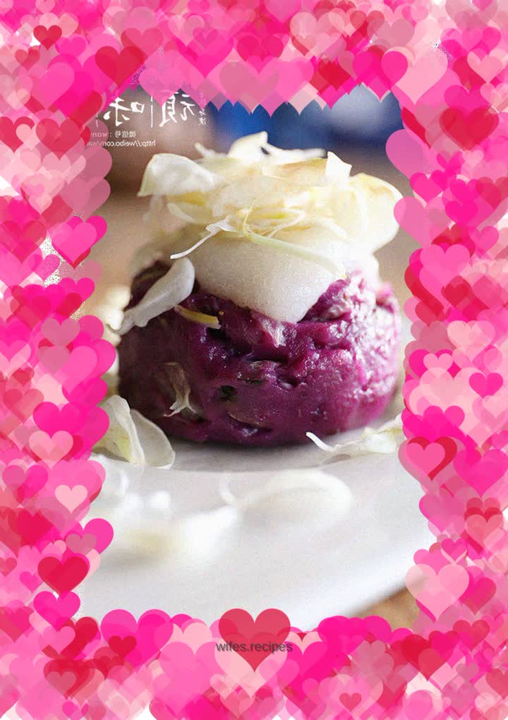 Sophora flower purple sweet potato steamed cake