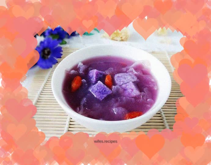 Purple Yam and Tremella Soup