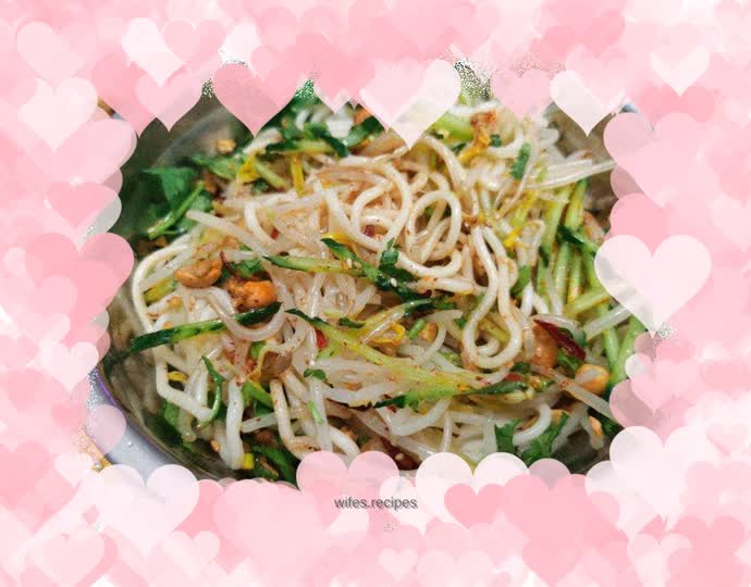 Homemade cold noodles