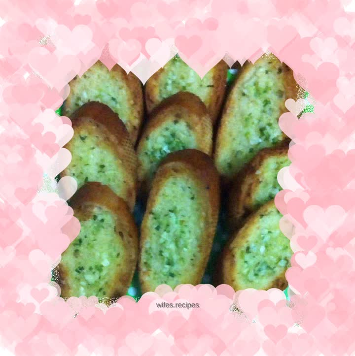 Garlic bread ~ delicious and crunchy