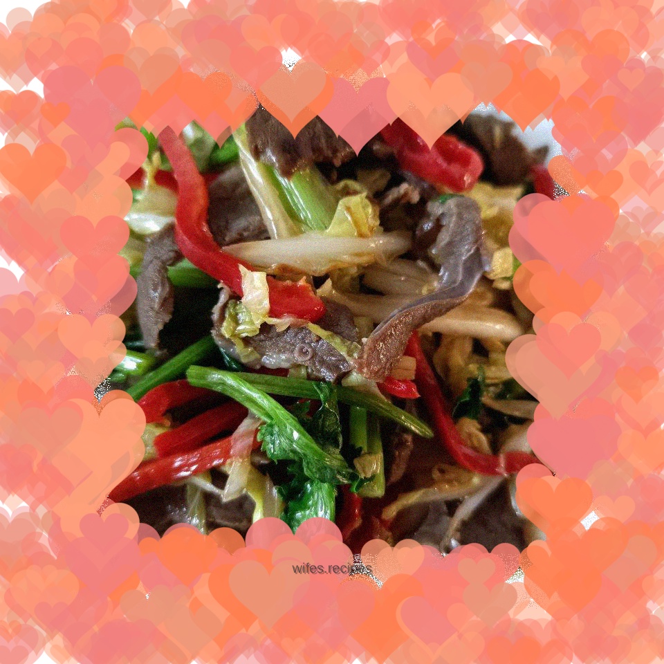Stir-fried deer heart with cabbage core