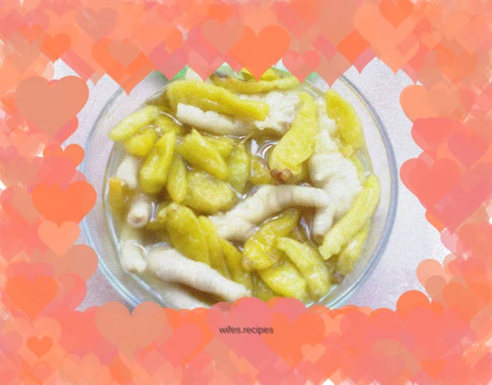 The must-eat pickled chicken feet in summer, crunchy, sour to the bone and delicious